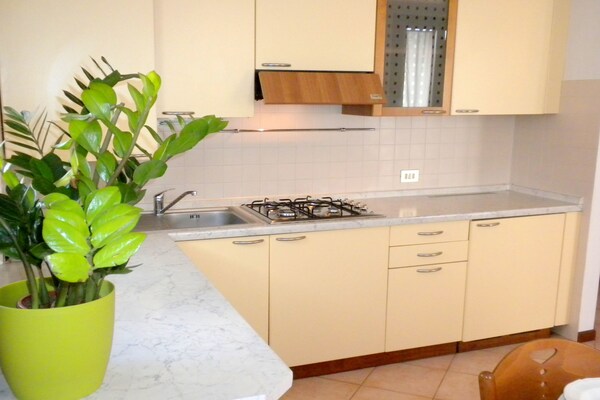 Foto van Retraite aan de Via Toscanini
 - Vakantiehuis in Lazise - Kitchen