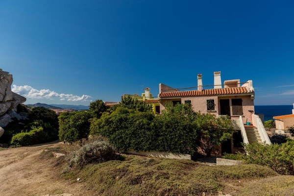 Foto van Appartement met zeezicht en een dakterras - Vakantiehuis in Santa Teresa Gallura - ExteriorSummer