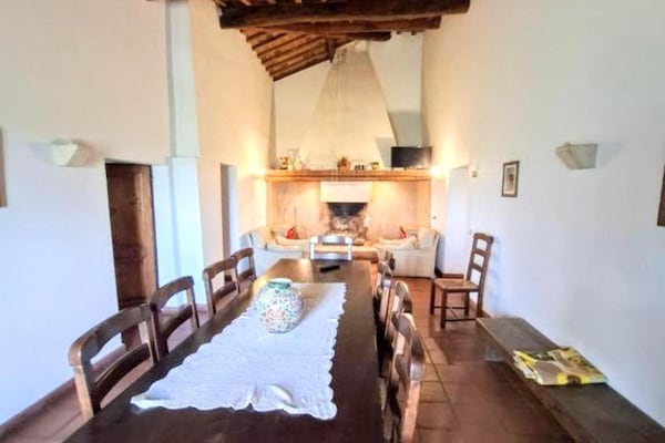 Foto van Authentieke Toscaanse ontsnapping met tuin, vlakbij Siena en Chianti. - DiningRoom