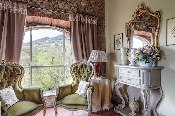 Foto van Boerderij in Toscaanse stijl in Capannori - Vakantiehuis in Capannori - ViewSummer