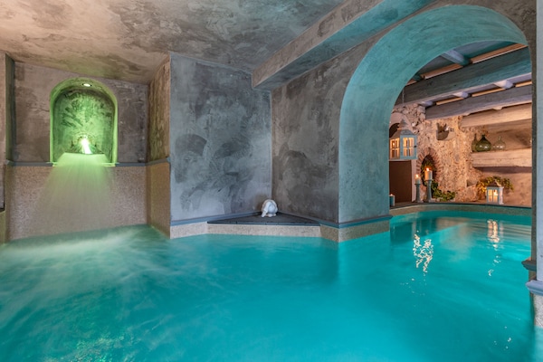 Foto van Boerderij in Toscaanse stijl in Capannori - Vakantiehuis in Capannori - PoolOfHouse