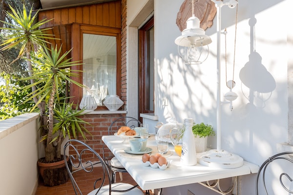 Foto van Villa in Forte dei Marmi bij het Strand - Vakantiehuis in Forte dei Marmi - TerraceBalcony