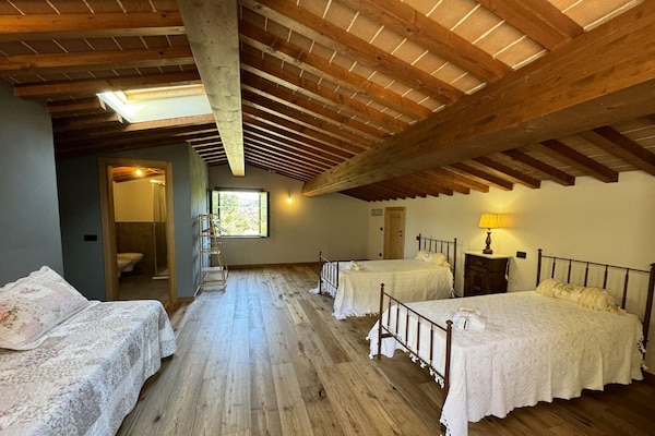 Foto van Huis in Toscane bij Pisa en Lucca - Vakantiehuis in Lucca - BedRoom