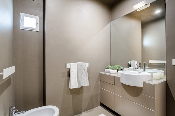 Foto van Appartement in Lucca met kathedraalzicht - Vakantiehuis in Lucca - BathRoom
