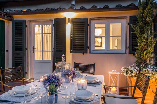 Foto van Penthouse in Italië met panoramaterras - Vakantiehuis in Lucca - TerraceBalcony