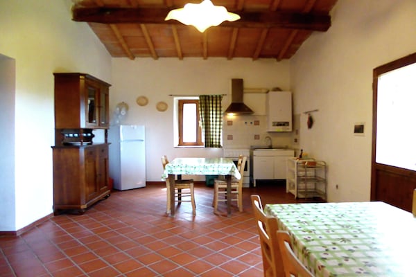 Foto van Toscaanse charme nabij Volterra - Vakantiehuis in Volterra - DiningRoom