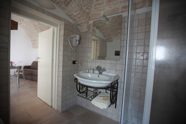 Foto van Appartement in Martina Franca bij Basiliek - Vakantiehuis in Martina Franca - BathRoom