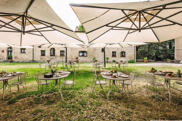Foto van Landhuis in Toscane met zwembad en olijfgaard - Vakantiehuis in Santo Pietro Belvedere - Facilities