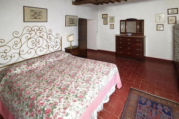 Foto van Charmant Huis in Toscane met Zwembad - Vakantiehuis in Sovicille - BedRoom