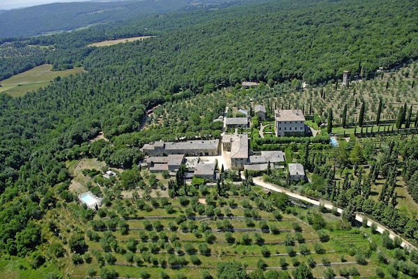 Foto van Charmant Huis in Toscane met Zwembad - Vakantiehuis in Sovicille - AreaSummer5KM