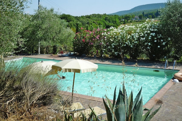Foto van Charmante Villa in Toscane met Zwembad - Vakantiehuis in Sovicille - PoolOfHouse