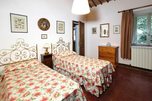 Foto van Charmante Villa in Toscane met Zwembad - Vakantiehuis in Sovicille - BedRoom