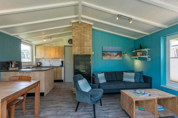 Foto van Garnekuul 56 vakantiehuis voor gezin - Vakantiehuis in Callantsoog - LivingRoom