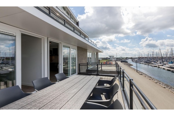 Foto van Appartement bij Sint-Annaland Marina - Vakantiehuis in St. Annaland - ViewSummer