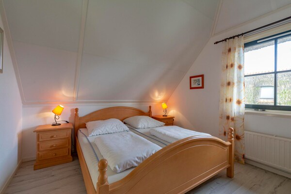 Foto van De Buitenplaats 145 villa met sauna - Vakantiehuis in Callantsoog - BedRoom