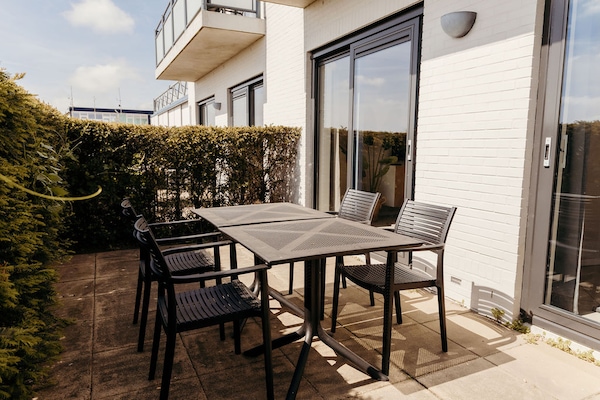 Foto van De Vlijt Royal Class 2-persoons suite - Vakantiehuis in De Cocksdorp - TerraceBalcony