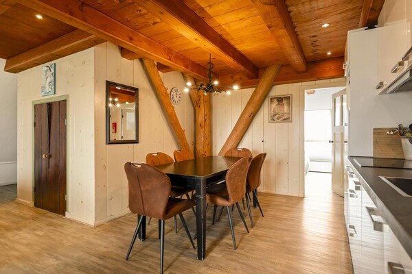 Foto van Appartement Boerderij bij het strand - Vakantiehuis in Schagen - DiningRoom
