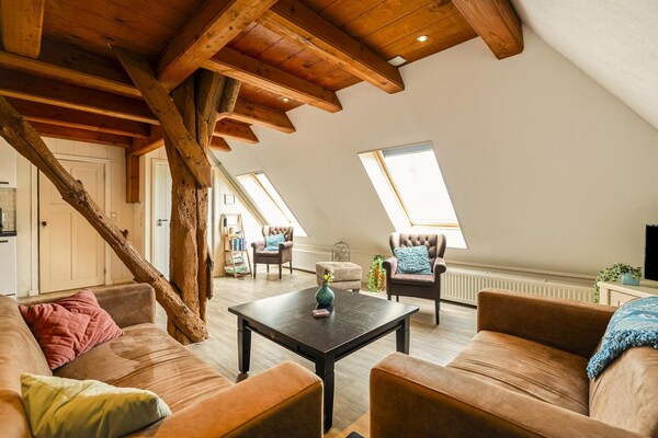 Foto van Appartement Boerderij bij het strand - Vakantiehuis in Schagen - LivingRoom