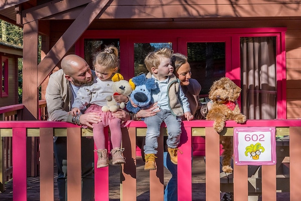 Foto van Bungalow in Hoogerheide met omheind terras - Vakantiehuis in Hoogerheide - ExteriorSummer