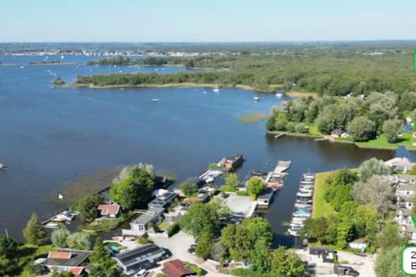 Foto van Bungalow in Loosdrecht - Vakantiehuis in Loosdrecht - AreaSummer5KM