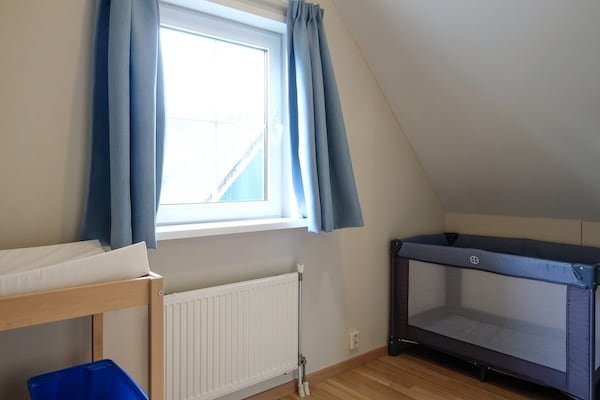 Foto van Villa dichtbij bos, strand & zee - Vakantiehuis in Sint Maartenszee - BedRoom
