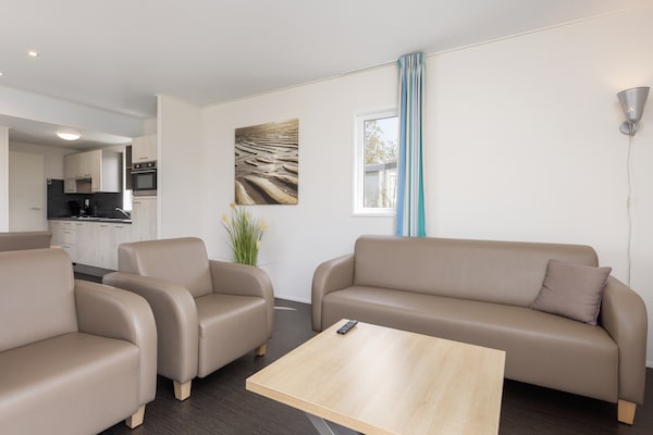 Foto van Moderne lodge vlakbij het strand - Vakantiehuis in Callantsoog - LivingRoom