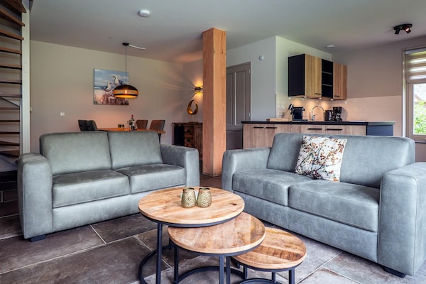 Foto van Boerderij in de buurt van De Koog - Vakantiehuis in De Koog - LivingRoom