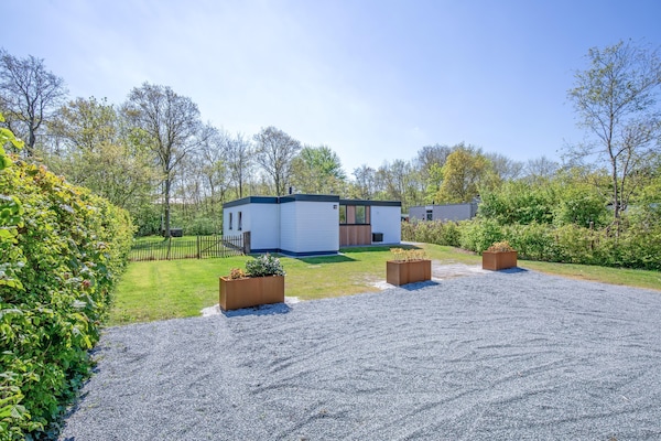 Foto van Gezellig vakantiehuis met bubbelbad op Texel - Vakantiehuis in Den Burg - GardenSummer