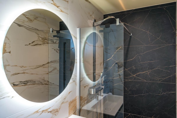 Foto van Energie neutrale villa voor 2 personen - Vakantiehuis in Oudeschild - BathRoom