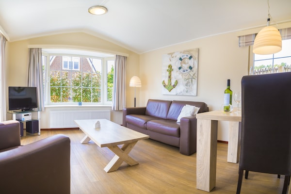 Foto van Chalet in Noordwijk bij het Strand - Vakantiehuis in Noordwijk aan zee - LivingRoom