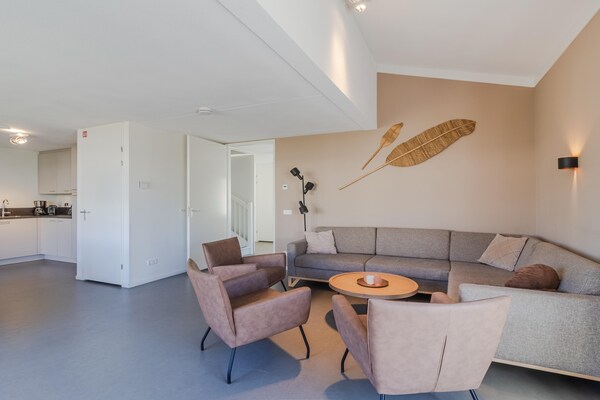 Foto van Zonnig Dunimar Retreat - Vakantiehuis in Noordwijkerhout - LivingRoom