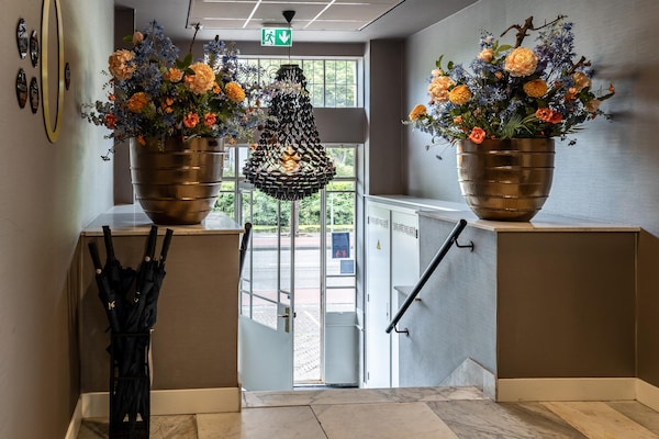 Foto van Gezellig en budgetvriendelijk studio-appartement. - Vakantiehuis in Den Haag - HallReception