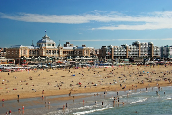 Foto van Chalet in Nederland bij het strand - Vakantiehuis in Den Haag - AreaSummer5KM