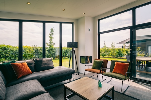 Foto van Bungalow in Herkingen tussen natuurreservaat - Vakantiehuis in Herkingen - LivingRoom