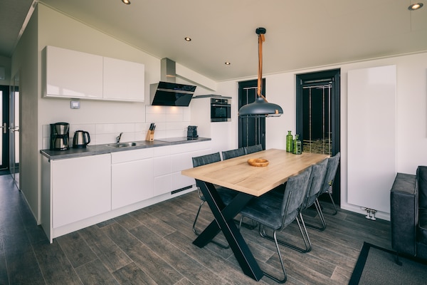 Foto van Bungalow in Herkingen tussen natuurreservaat - Vakantiehuis in Herkingen - Kitchen