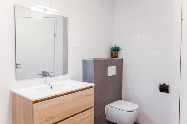 Foto van Bungalow in Nederland met Groepsruimte - Vakantiehuis in Voorthuizen - BathRoom