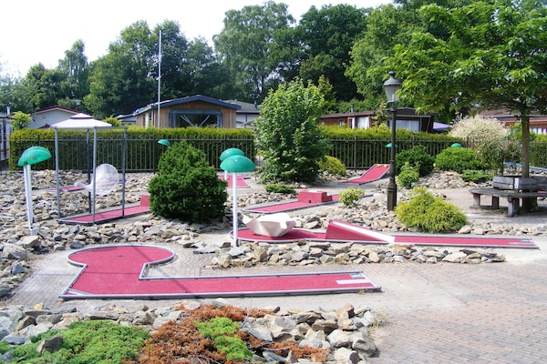 Foto van Bungalow in Nederland met Groepsruimte - Vakantiehuis in Voorthuizen - ParkFacilities