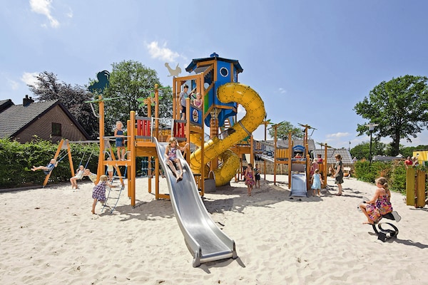 Foto van Bungalow in Nederland met Groepsruimte - Vakantiehuis in Voorthuizen - ParkFacilities