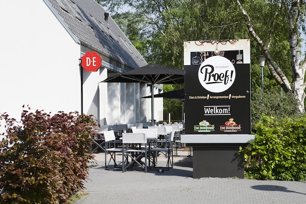 Foto van Bungalow in Nederland met Groepsruimte - Vakantiehuis in Voorthuizen - ParkFacilities
