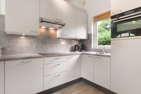 Foto van Gezellig romantisch familieverblijf - Vakantiehuis in Brouwershaven - Kitchen