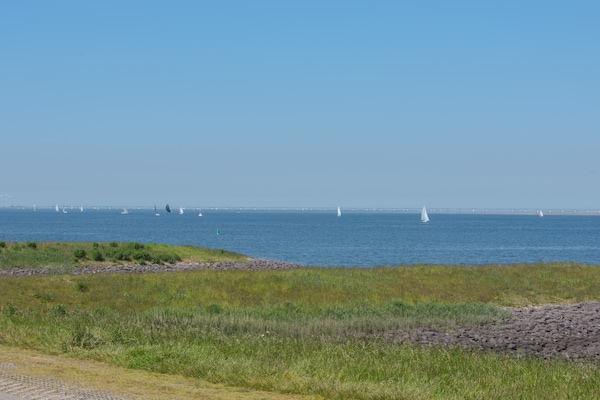 Foto van Huis in Zeeland bij Oosterschelde - Vakantiehuis in Wemeldinge - AreaSummer1KM