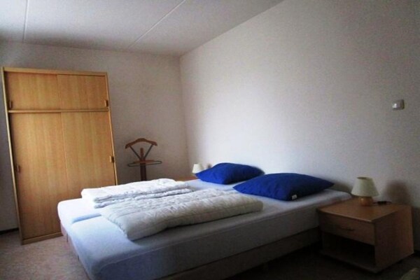 Foto van Bungalow in Breskens bij Strand en Zwembad - Vakantiehuis in Breskens - BedRoom