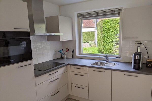 Foto van Bungalow in Breskens bij het strand - Vakantiehuis in Breskens - Kitchen