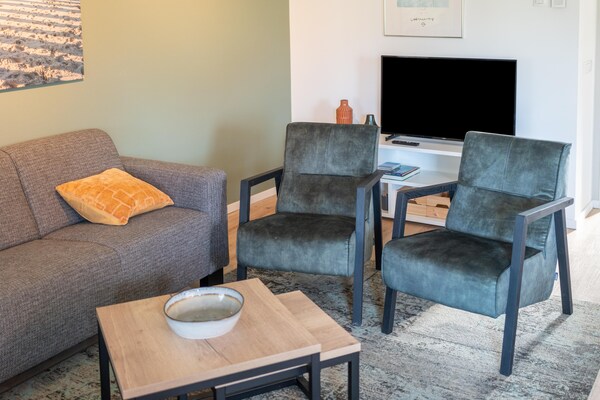 Foto van Zeeuwse Uitje Vlakbij het Strand - Vakantiehuis in Scherpenisse - LivingRoom