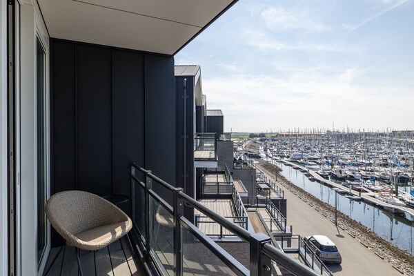 Foto van Vakantie aan zee, Sint-Annaland - Vakantiehuis in Sint-Annaland - TerraceBalcony