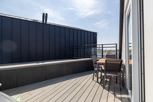 Foto van Vakantie aan zee, Sint-Annaland - Vakantiehuis in Sint-Annaland - TerraceBalcony