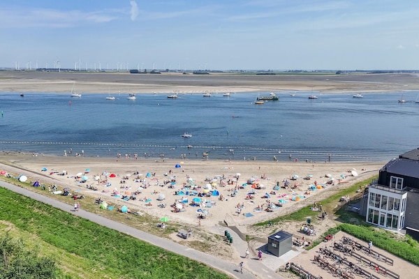 Foto van Appartement bij haven Sint-Annaland - Vakantiehuis in Sint-Annaland - ViewSummer