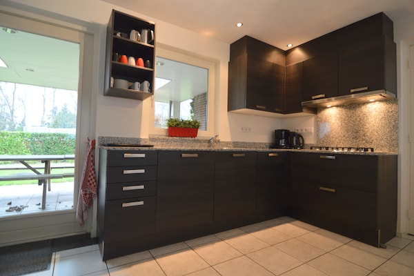 Foto van Comfort en ontspanning in dit charmante herenhuis. - Kitchen