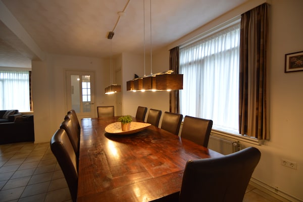 Foto van Comfort en ontspanning in dit charmante herenhuis. - DiningRoom