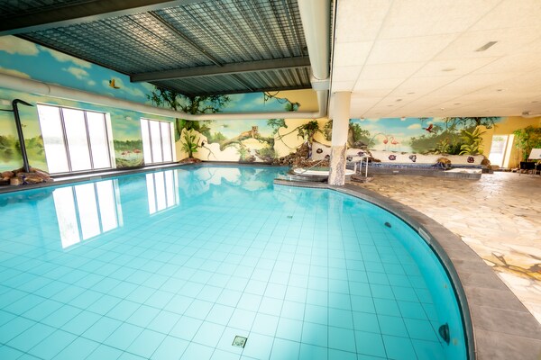 Foto van Luxe Lodge met Strandzicht - Vakantiehuis in Well - ParkFacilities